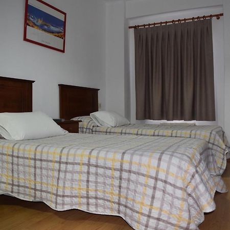 Pension Waksman Valencia Buitenkant foto