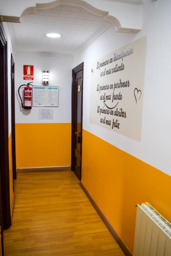 Pension Waksman Valencia Buitenkant foto