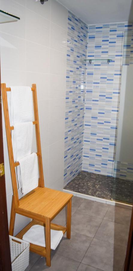 Pension Waksman Valencia Buitenkant foto
